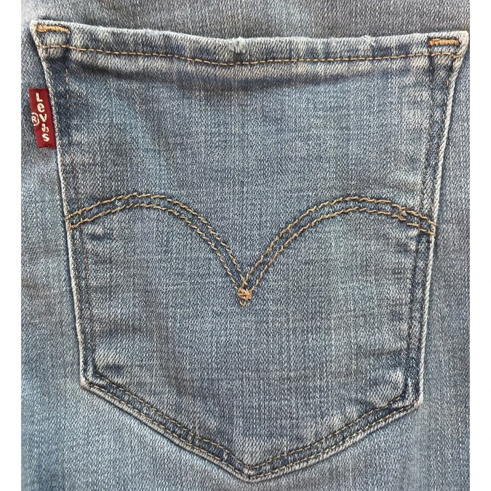 Levi's 721 Denim Jeans Women's 27 Blue‎ High Rise Skinny Stretch Light Wash
